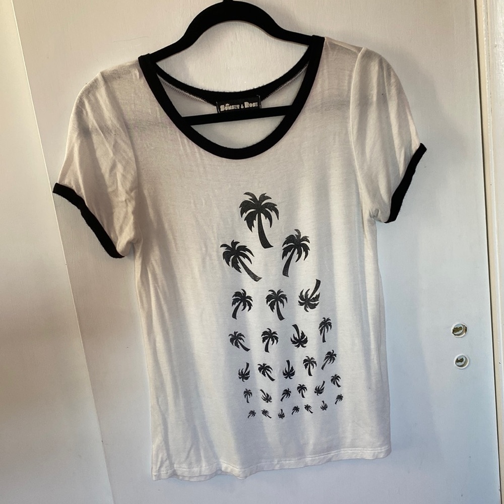 Palm tree t-shirt